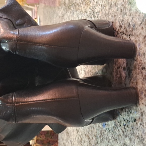 "NINE WEST" Above the knee black leather boots. SZ. 7.5 genuine leather. Perfect - Picture 12 of 17